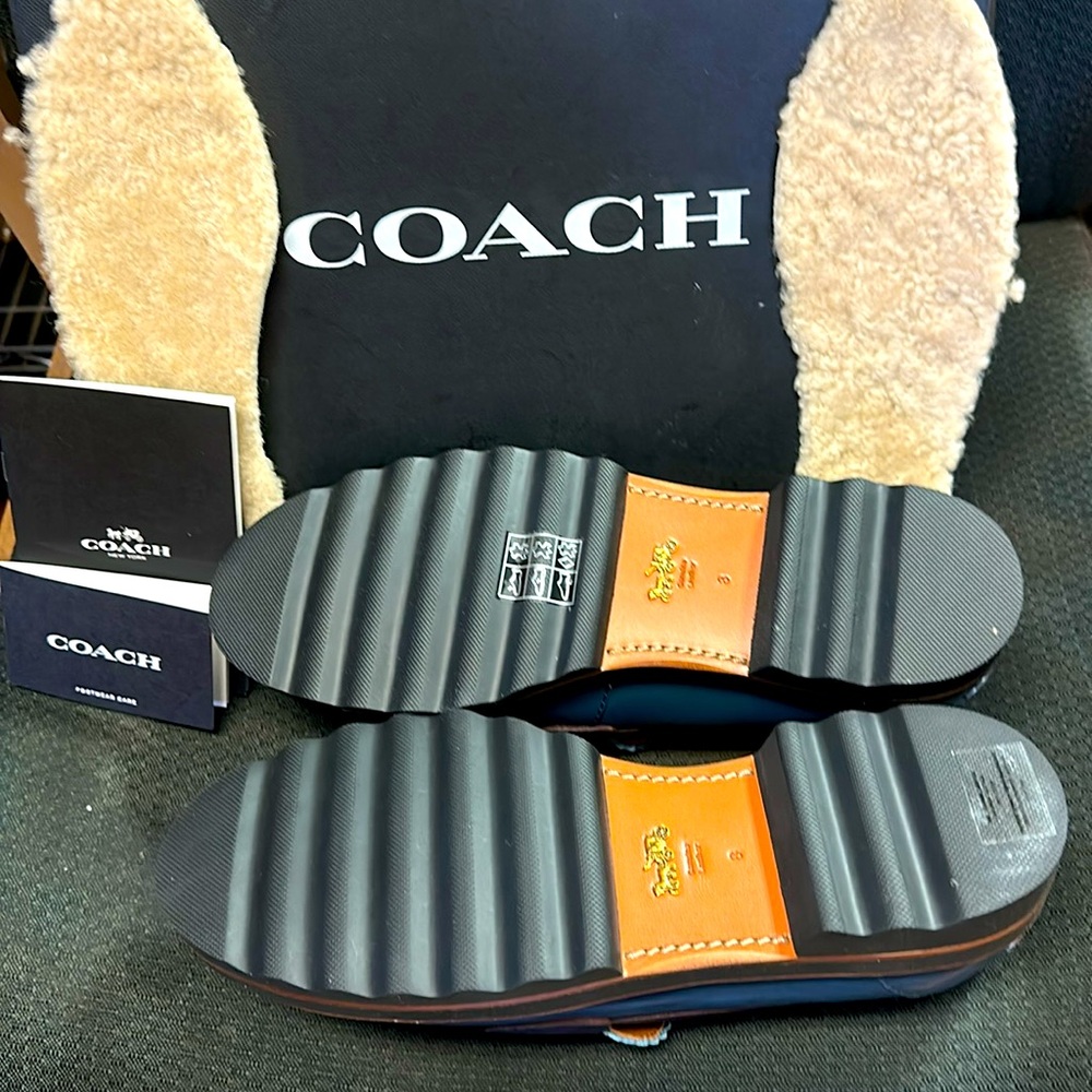 Coach women’s size 8 Lenox loafers brand new with box and wool insoles. New - Picture 2 of 9